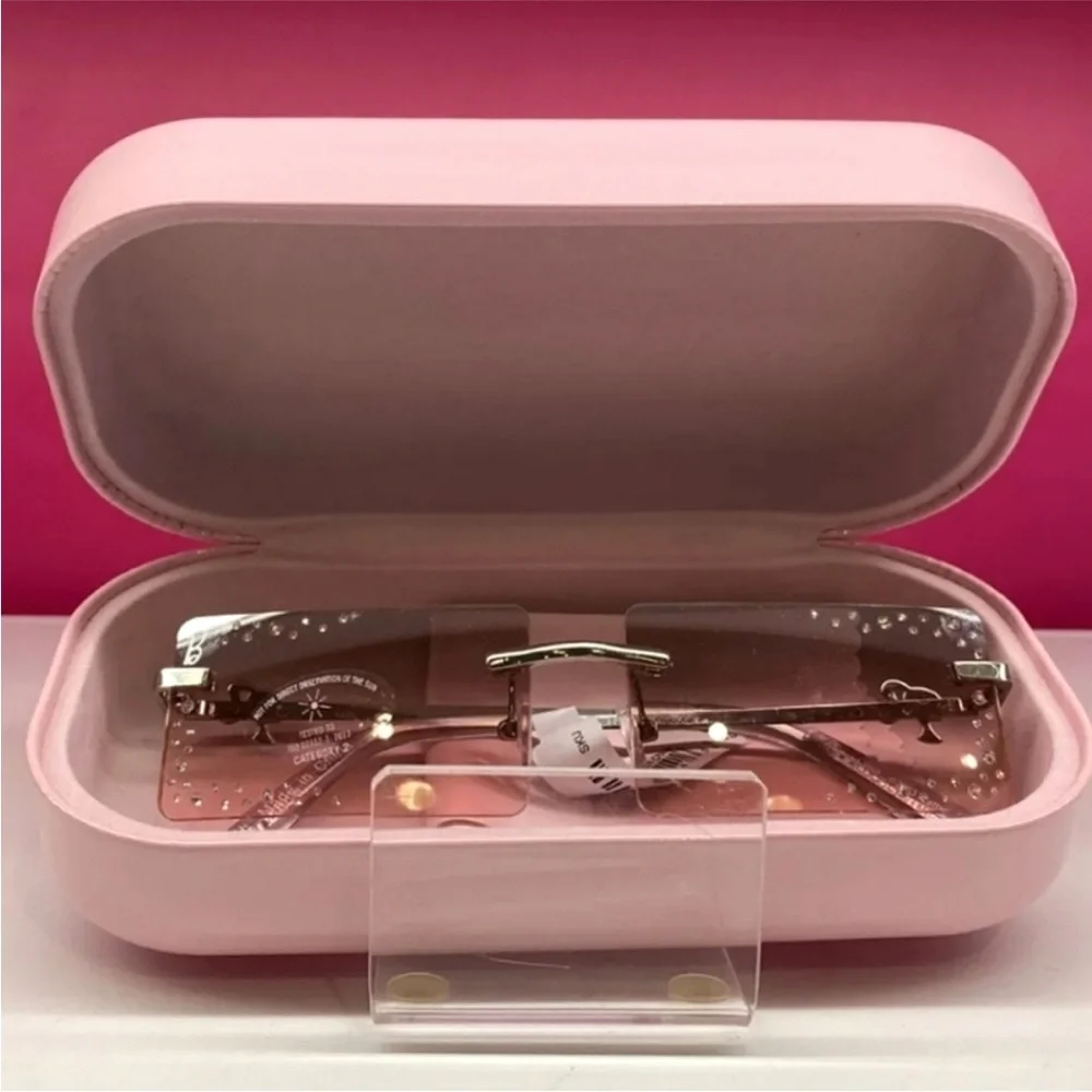 Barbie new case